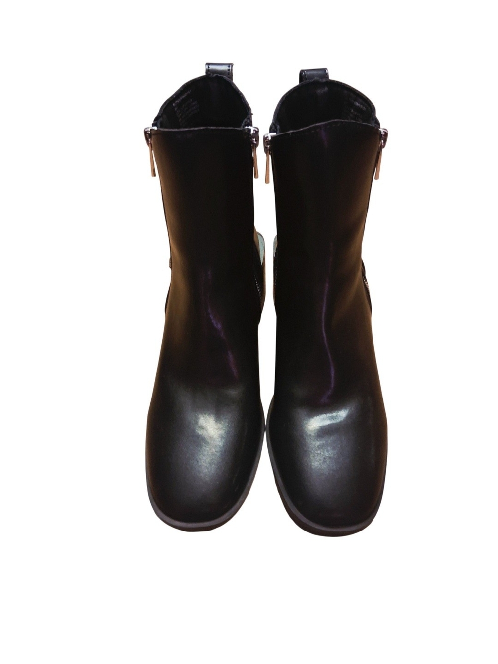 Women's Steve Madden Black Leather Ankle Booties with Side Zippers.      Size 8